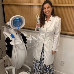 Dra. Nathalie Andrade